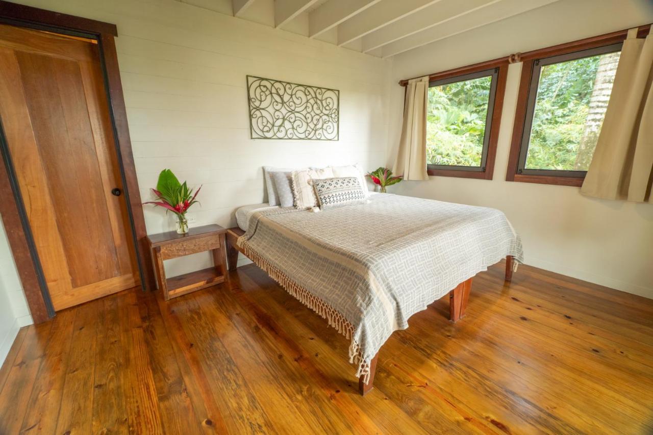 Roam Yoga & Wellness Lodge Bocas del Toro Exterior foto