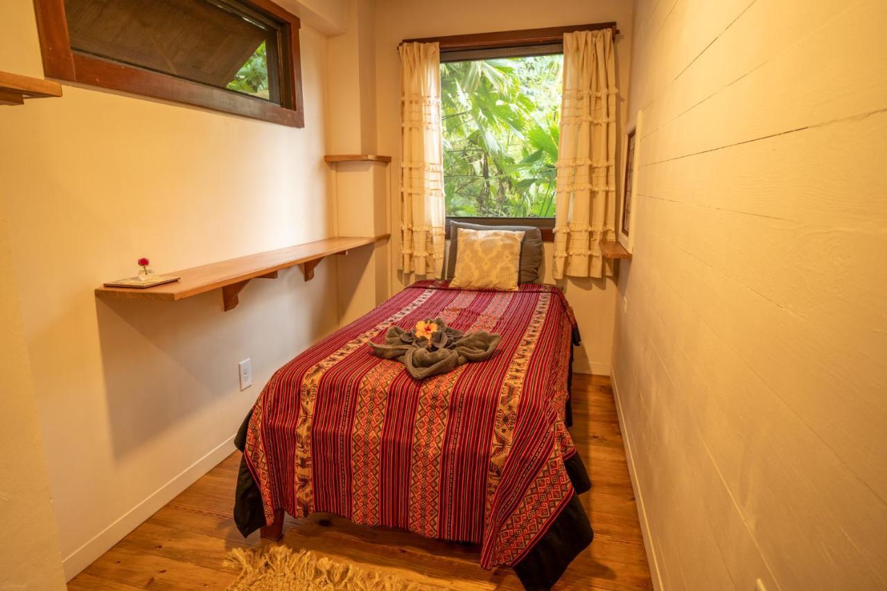 Roam Yoga & Wellness Lodge Bocas del Toro Exterior foto